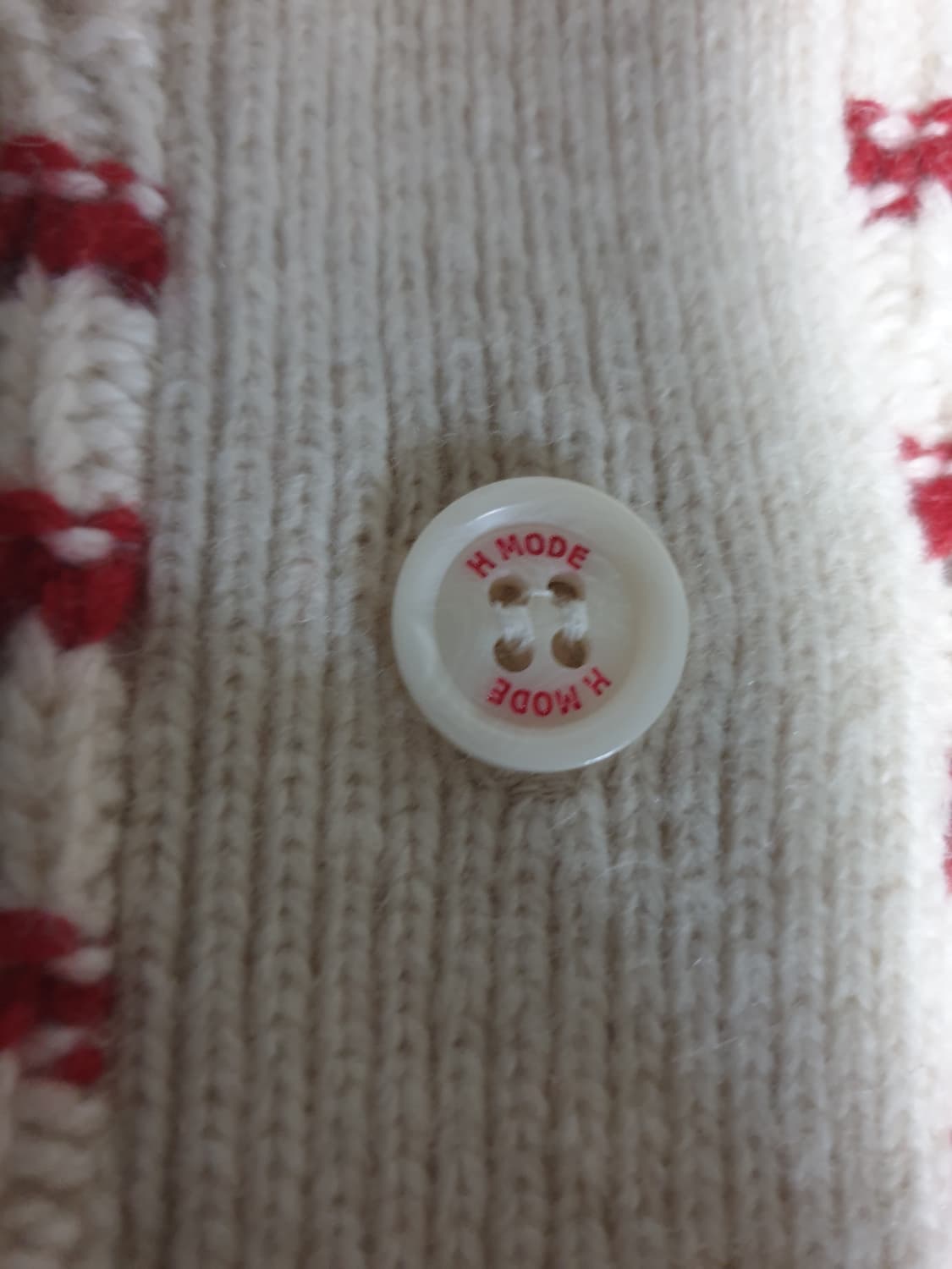 에이치모드  로빈 스트라이프 메리노울 크롭 카라 가디건 레드 (F) 상품이미지3