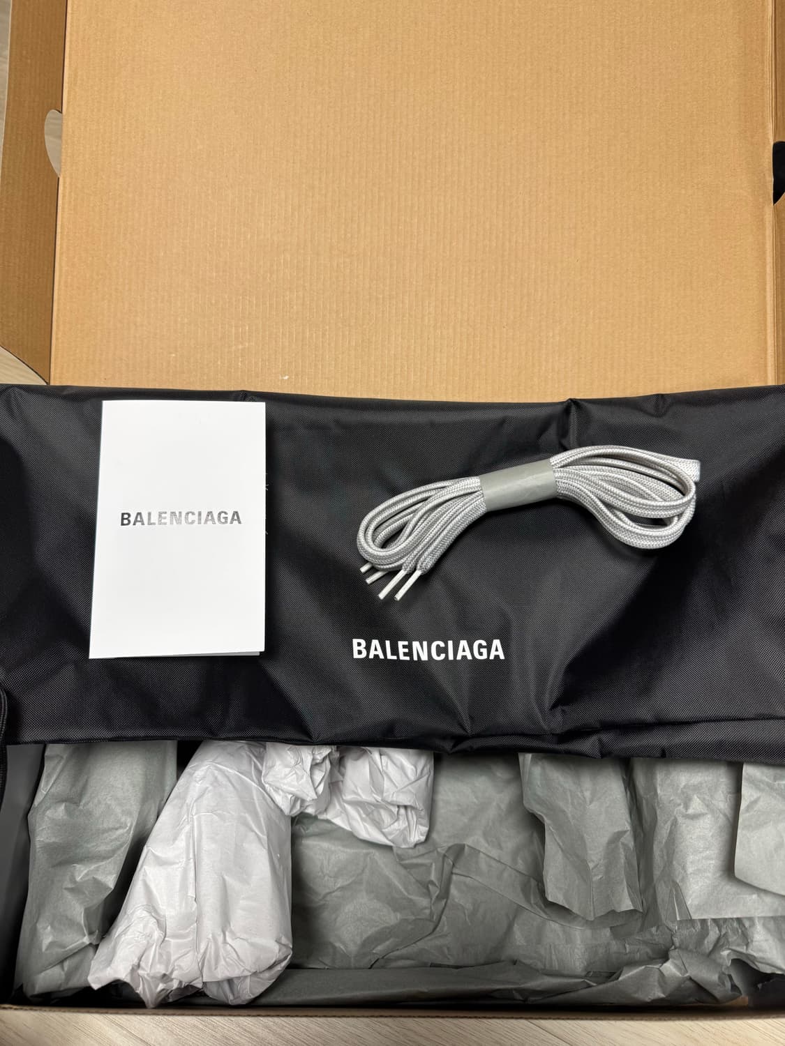 발렌시아가 카고스니커즈 44 상품이미지8