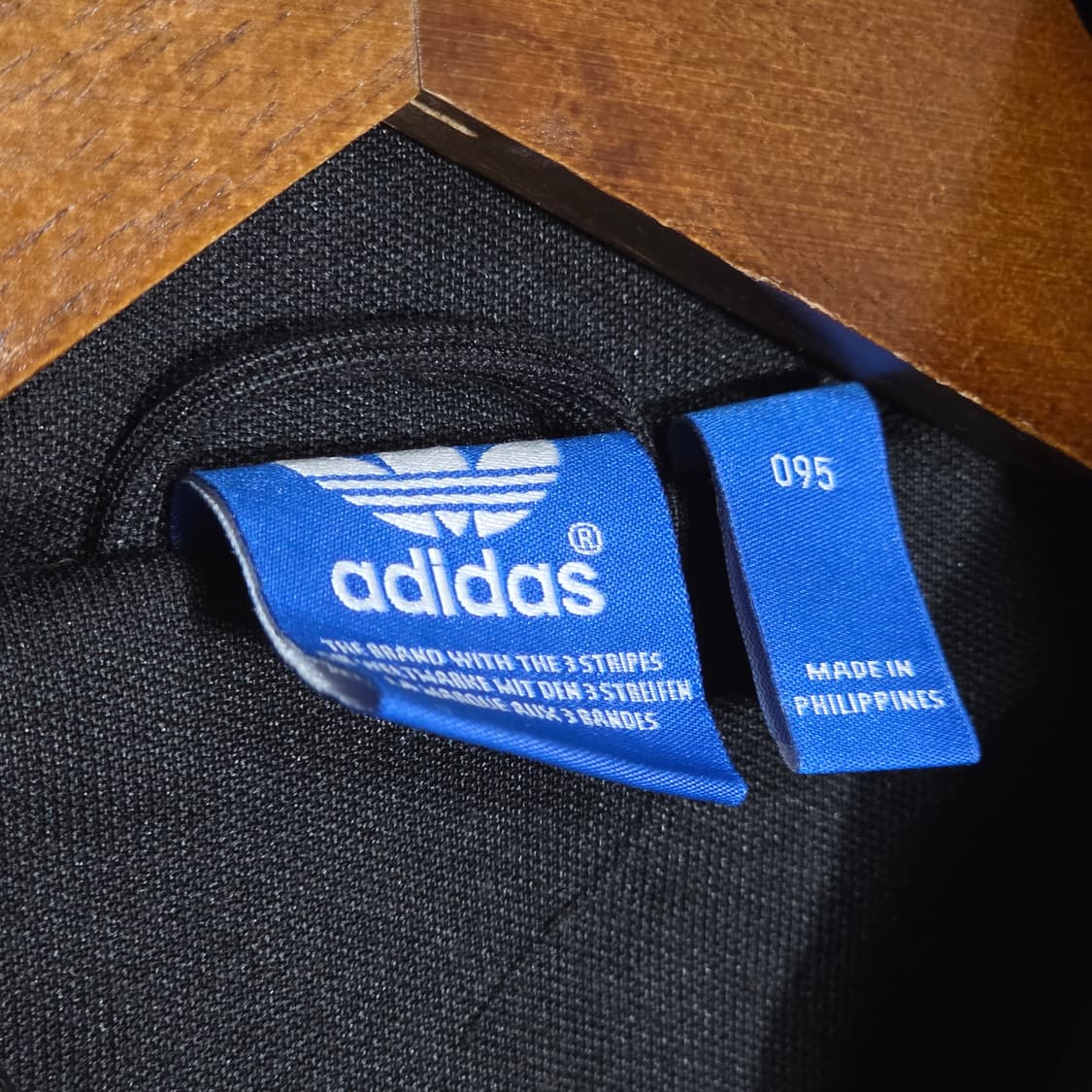 아디다스 유로파 블랙 슬림핏 져지 트랙탑 상품이미지9