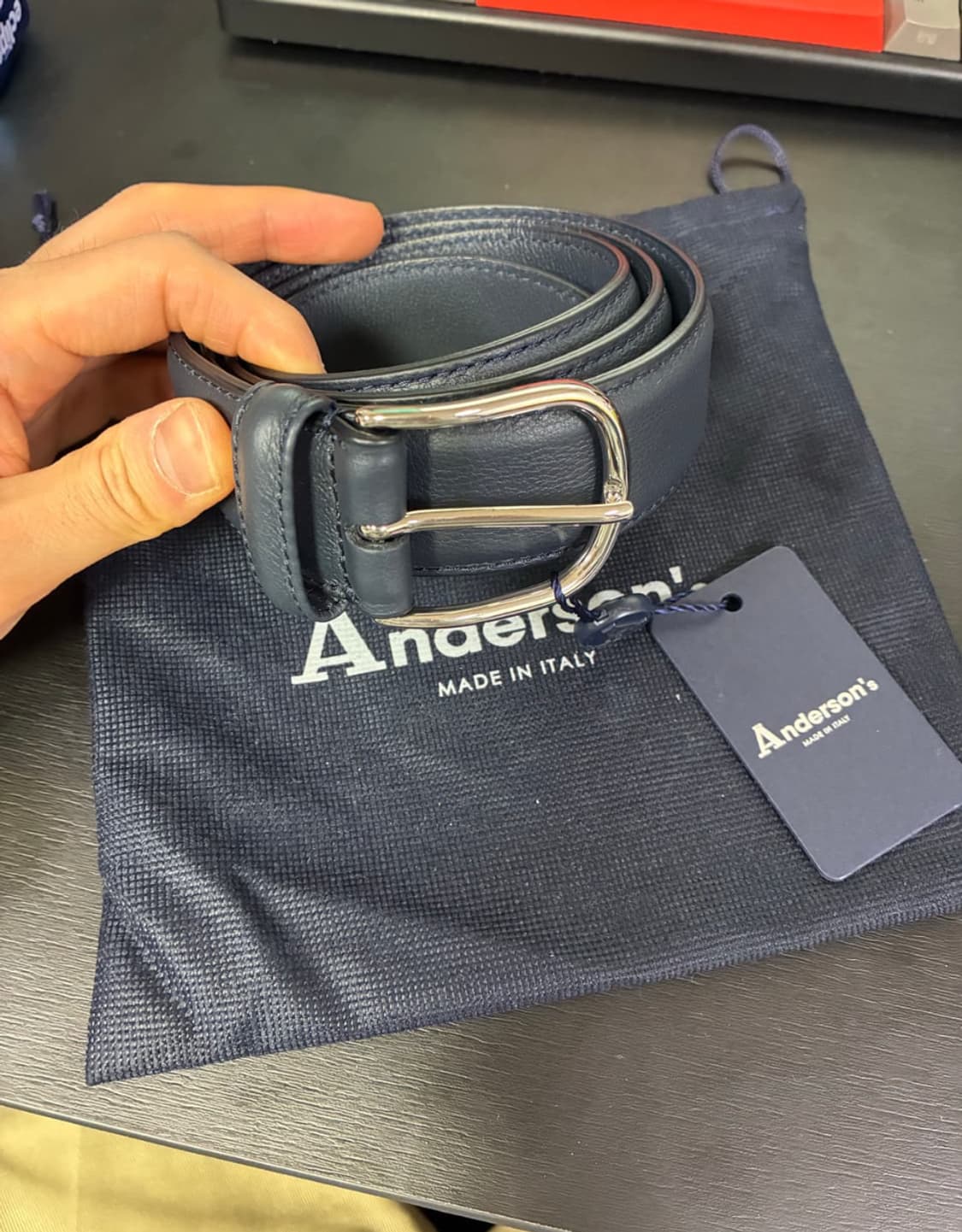 (새상품) Anderson's 앤더슨즈 레더 네이비 벨트 상품이미지1