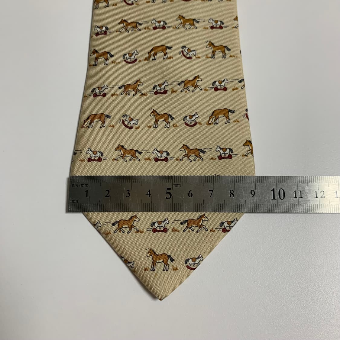 에르메스(HERMES) 명품넥타이 100실크 최상급 9cm 상품이미지9