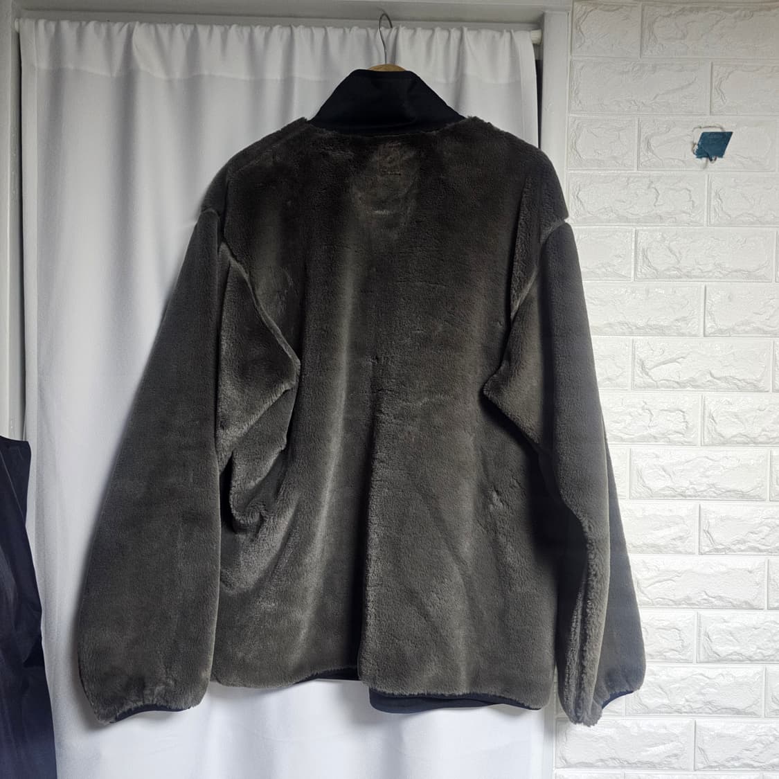 [XL] 남이서팔 마이크로 퍼 자켓 그레이 상품이미지2