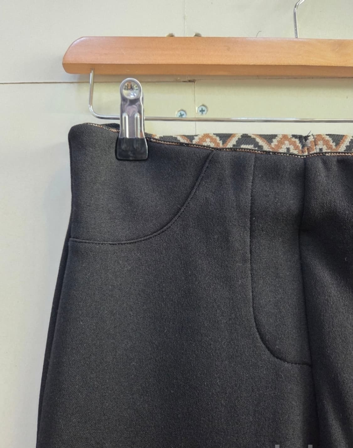 고급소재 여성용팬츠 밴딩기모슬랙스 날씬세련 도시적인매력 상품이미지5