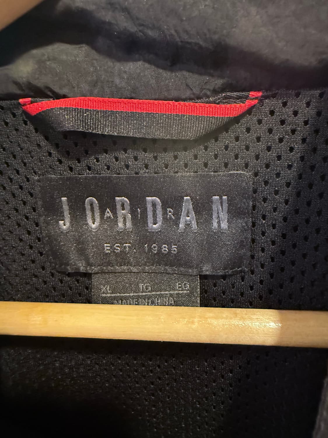 조던 검빨 바람막이  상품이미지2