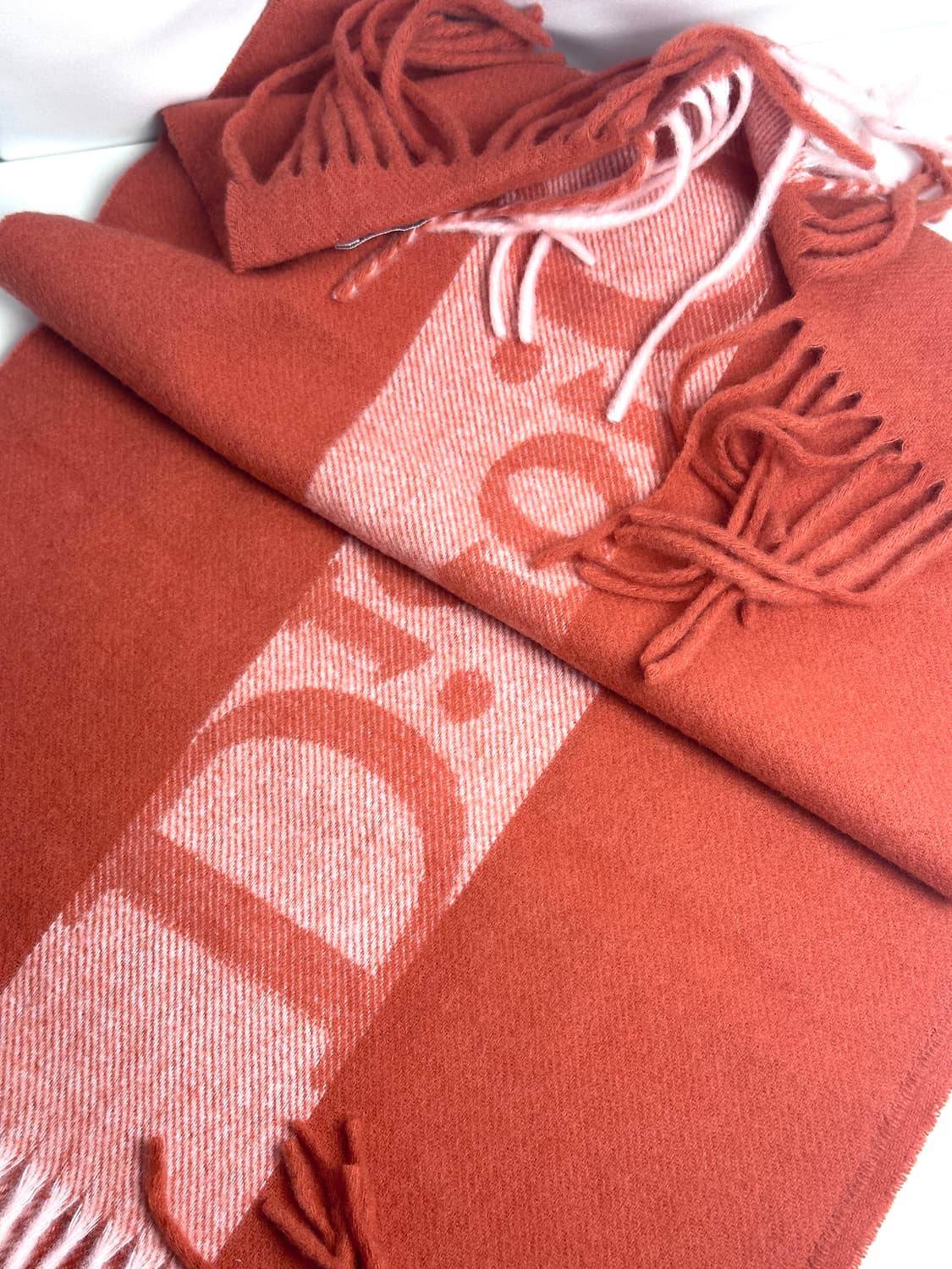 크리스찬 디올 로고 머플러 / 숄 상품이미지4