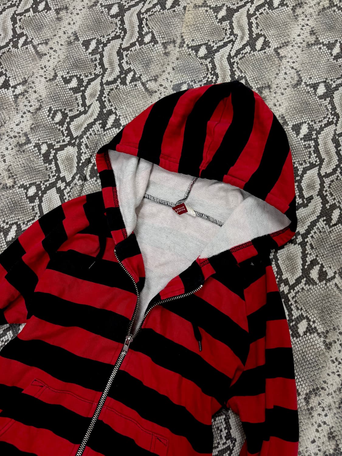“Vintage” Kitsch Red Stripe Hooded Zip U 상품이미지5