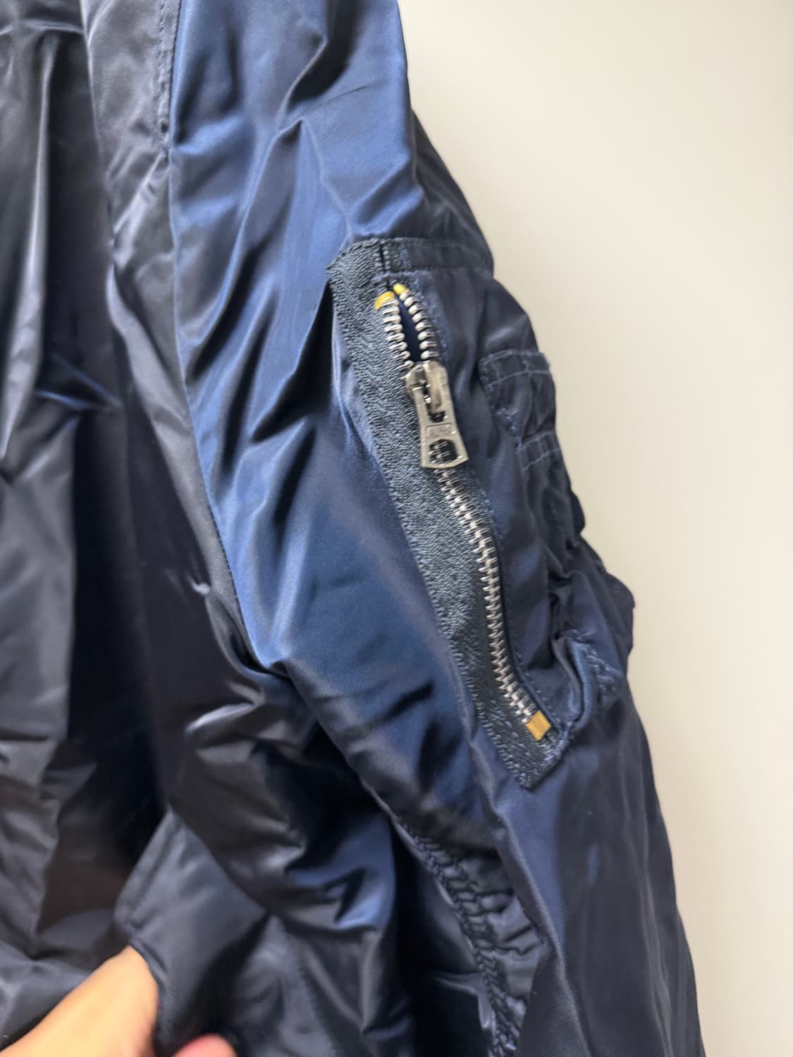 알파 인더스트리 ma-1 슬림 네이비 상품이미지2