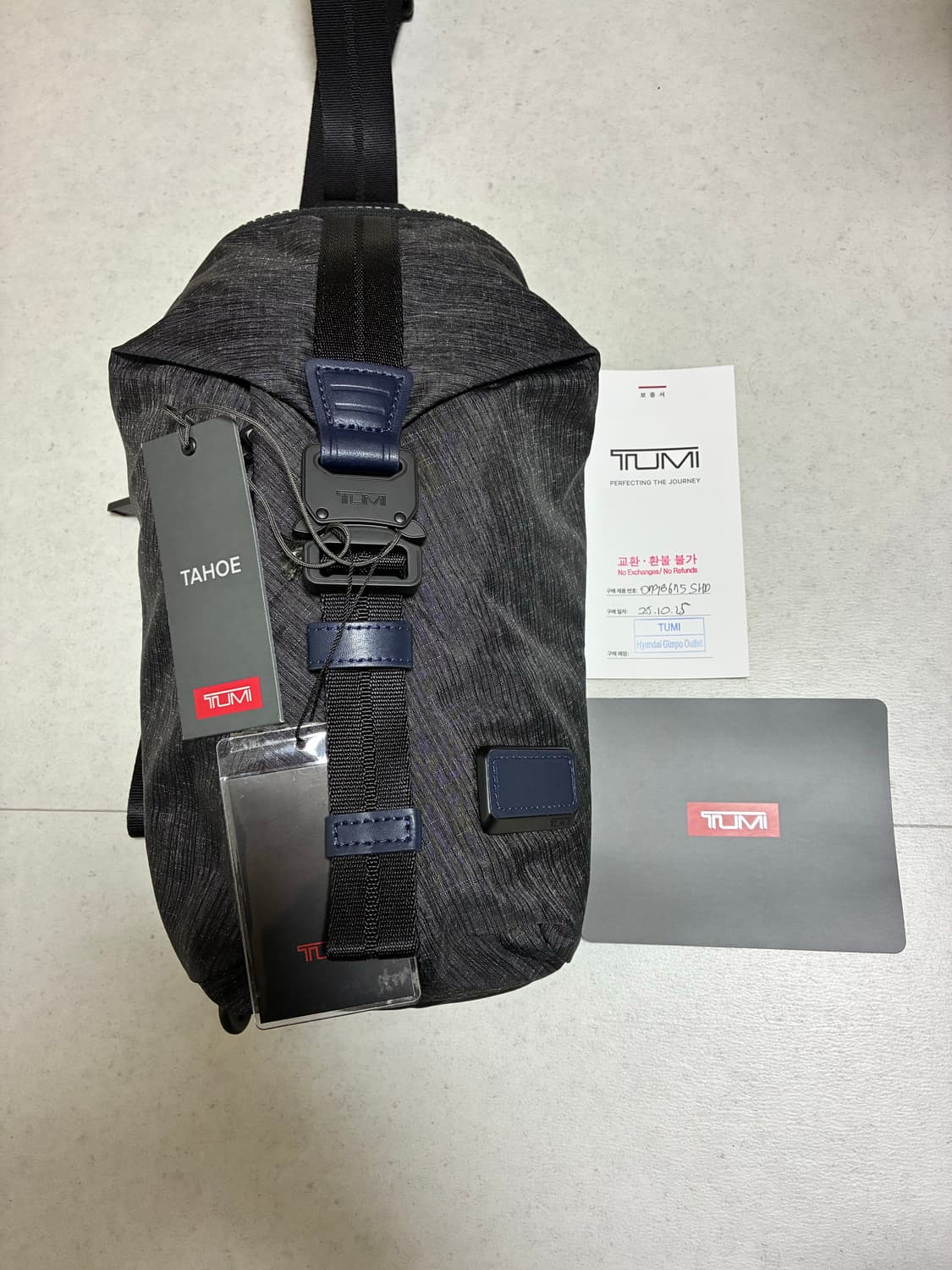 (새상품) 투미 TUMI 타호 보즈만 슬링백 상품이미지1