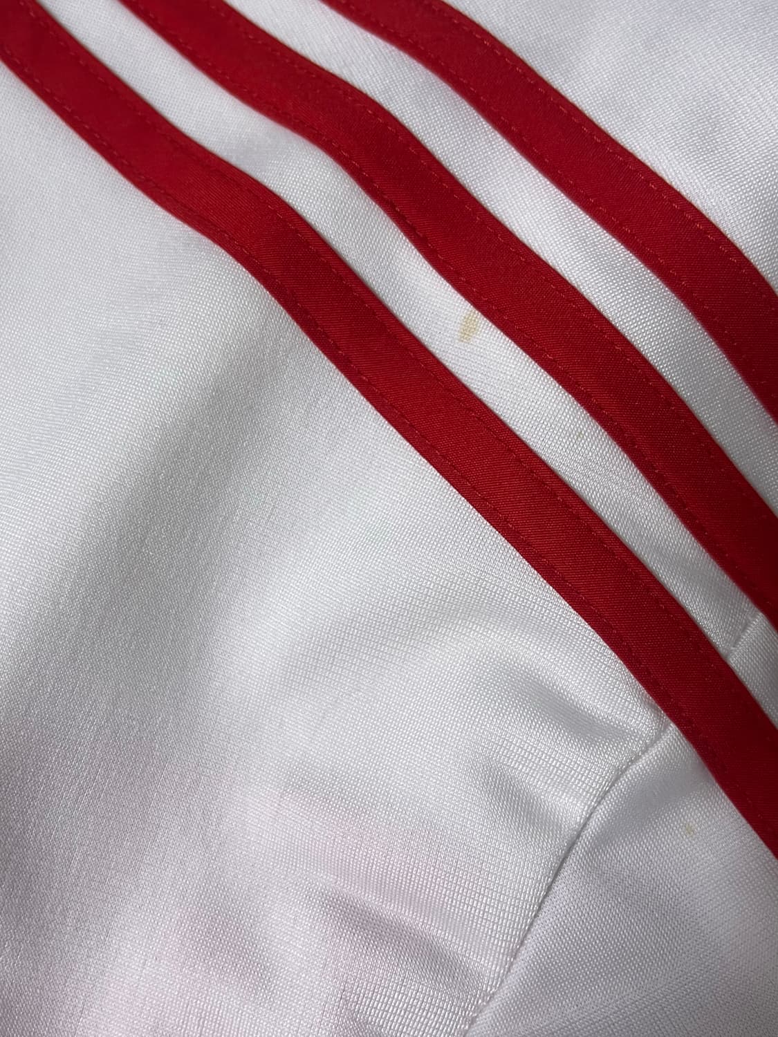 아디다스 레스트로 져지 빨간색  상품이미지4