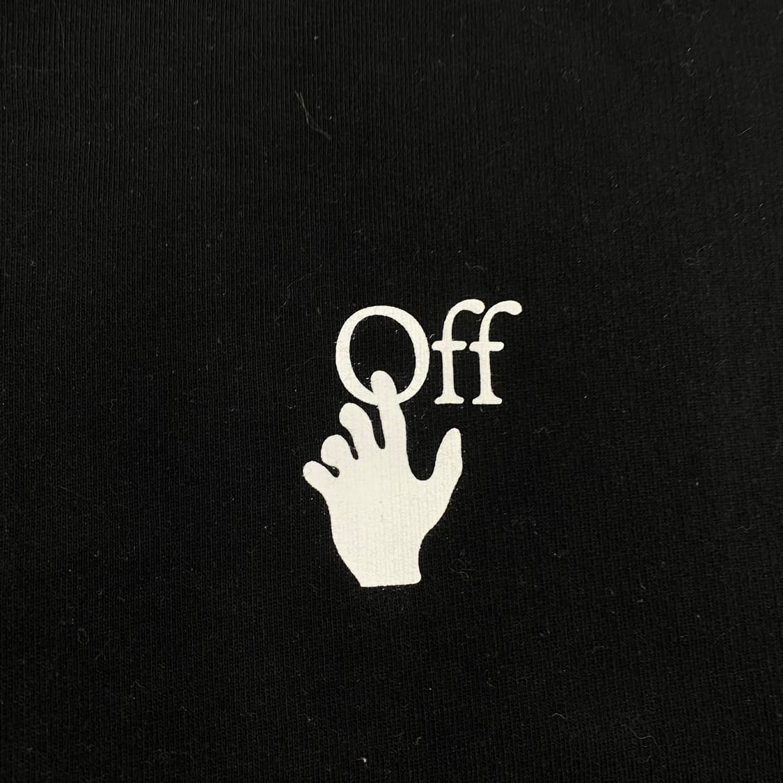  오프화이트 어그리먼트 애로우 맨투맨 (110)  ﻿ 상품이미지3