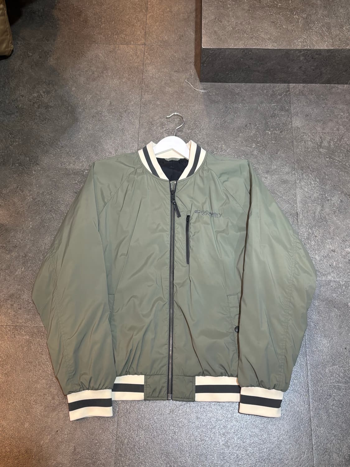 디스커버리 바람막이 잠바 XL사이즈 상품이미지2