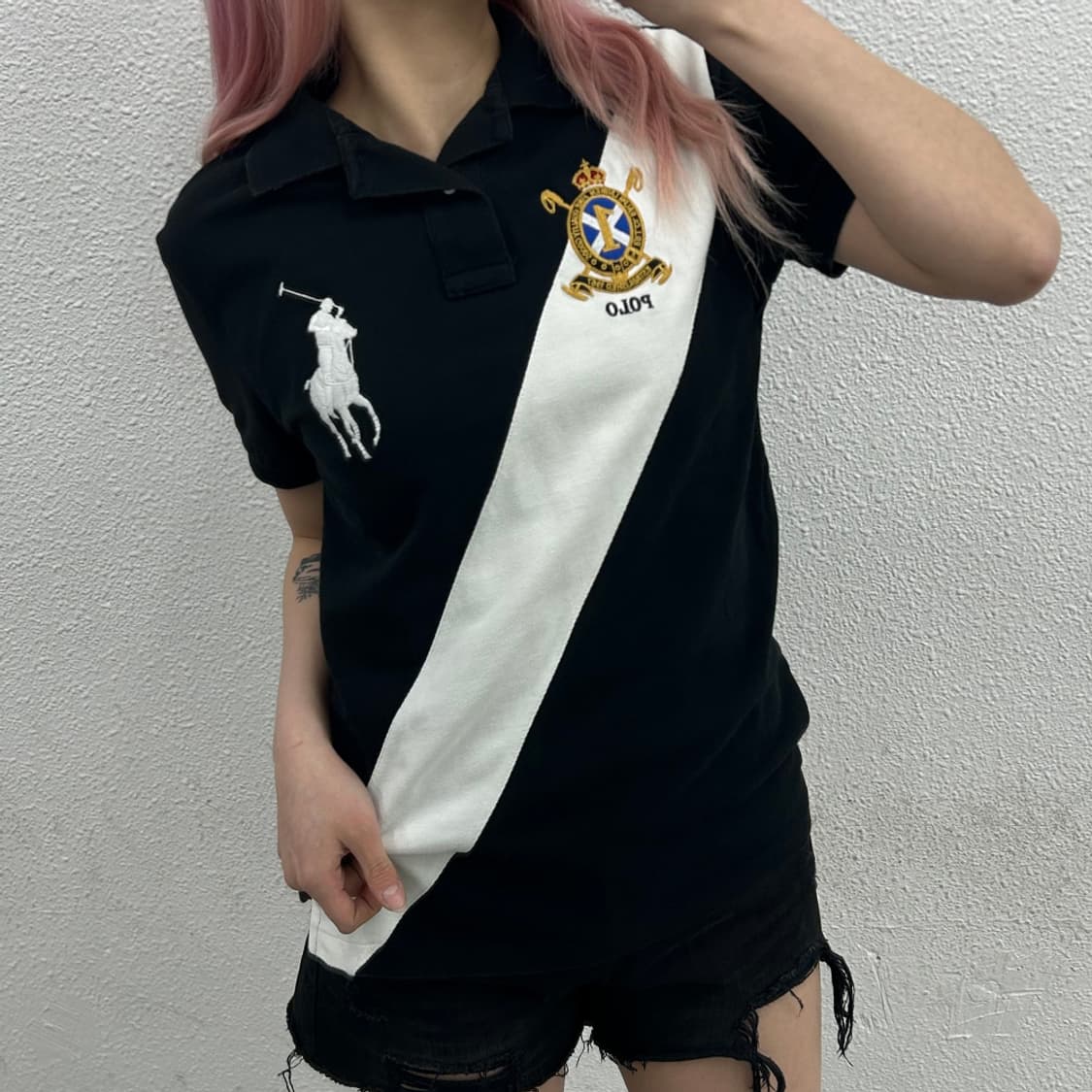 폴로 랄프로렌 딱붙핏 빅포니 화이트배색 블랙 카라 반팔 S 상품이미지1