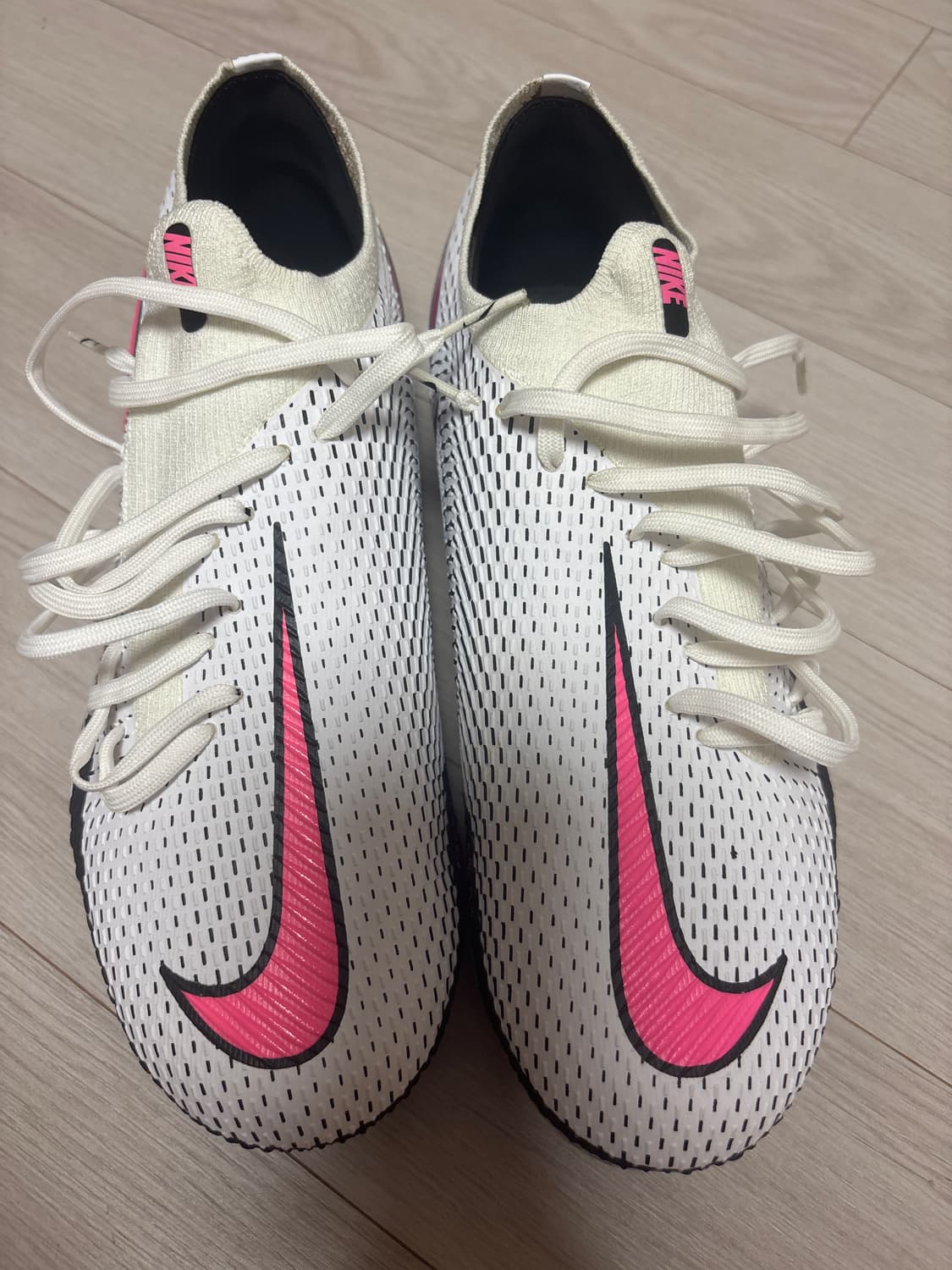 나이키 팬텀 GT 엘리트 FG 상품이미지1