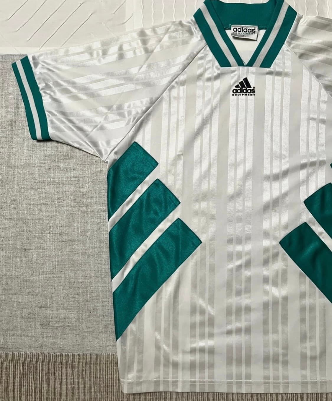 90‘s adidas eqt 풋볼셔츠 아디다스  이큅먼트 상품이미지3