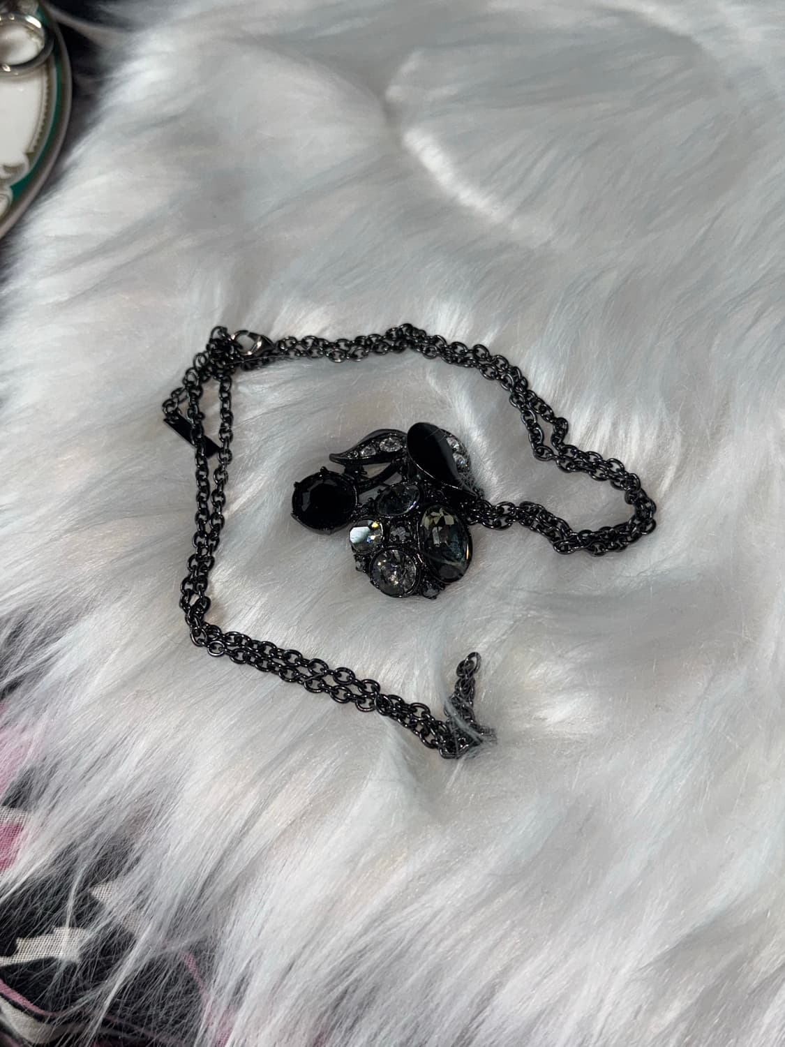 ANNA SUI 안나수이 브로치 큐빅 디테일 롱 목걸이 상품이미지1