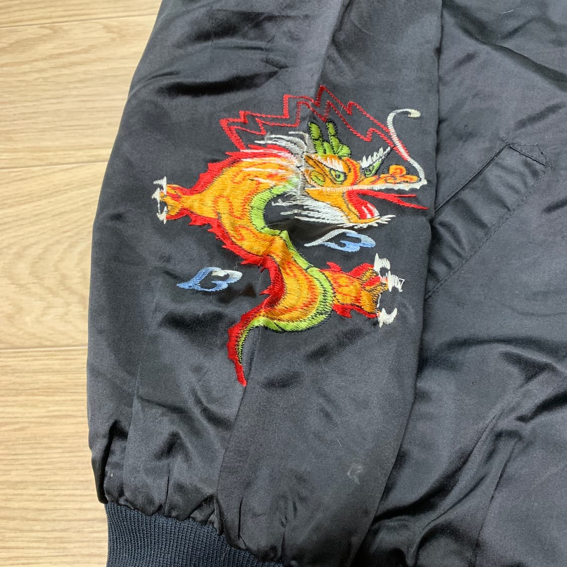 100) 오키나와 80s 수베니어 자켓 스카쟌 상품이미지5