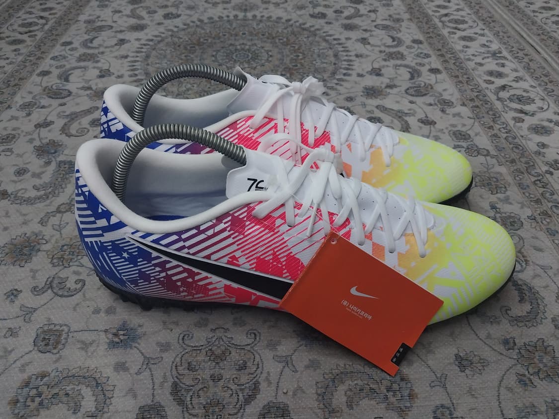 (새상품) 나이키 머큐리얼 베이퍼13  네이마르 TF 285mm 상품이미지3