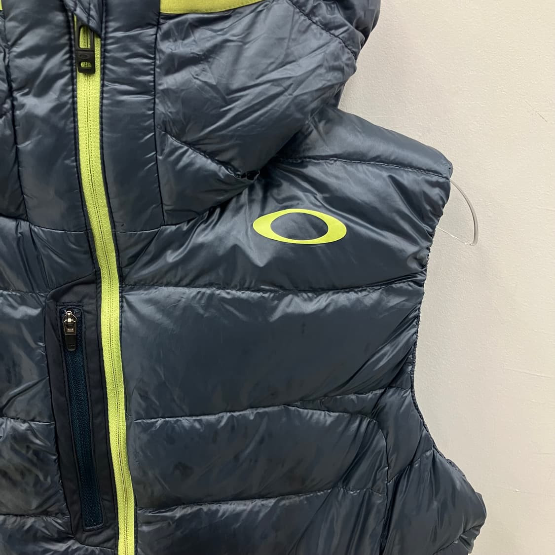 오클리 후드 다운 베스트 XL 상품이미지5