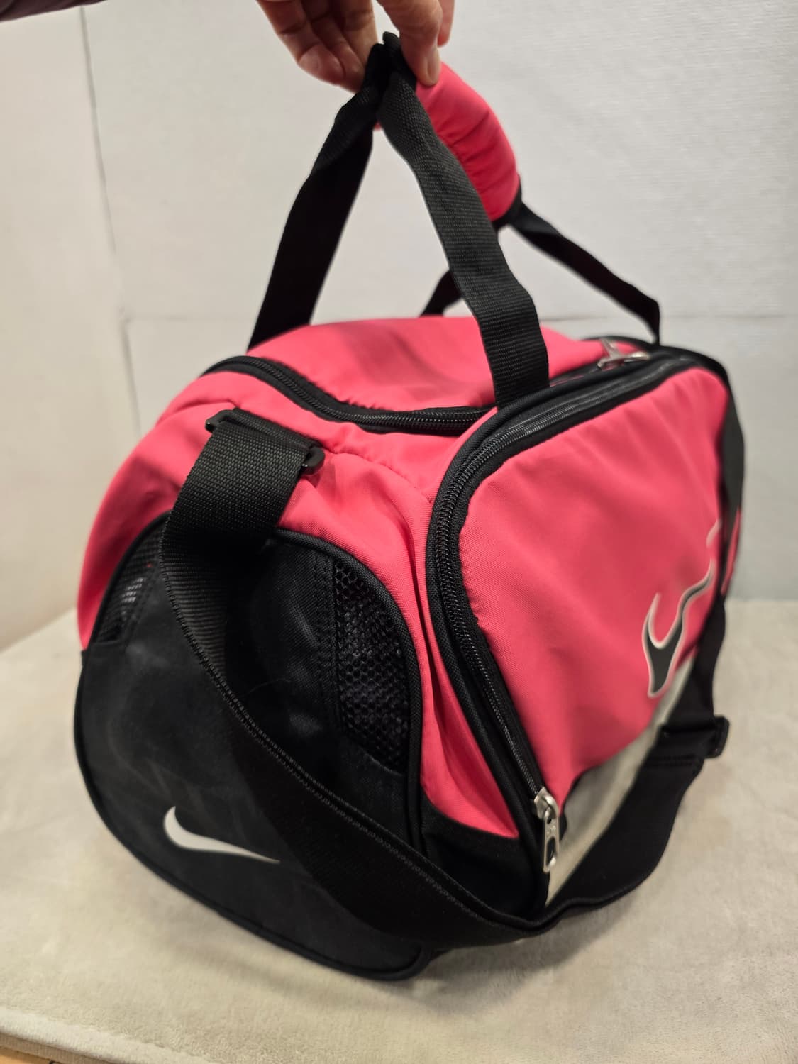 나이키 핑크 더플백 운동가방 여여행가방 크로스백 상품이미지3
