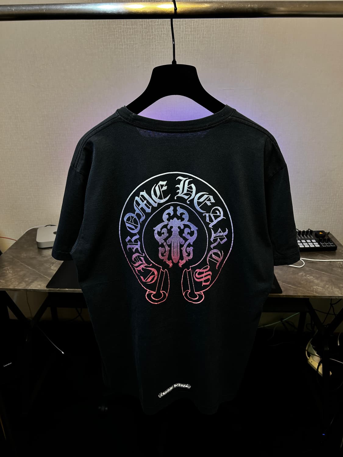 크롬하츠 그라데이션 대거 티셔츠 상품이미지1