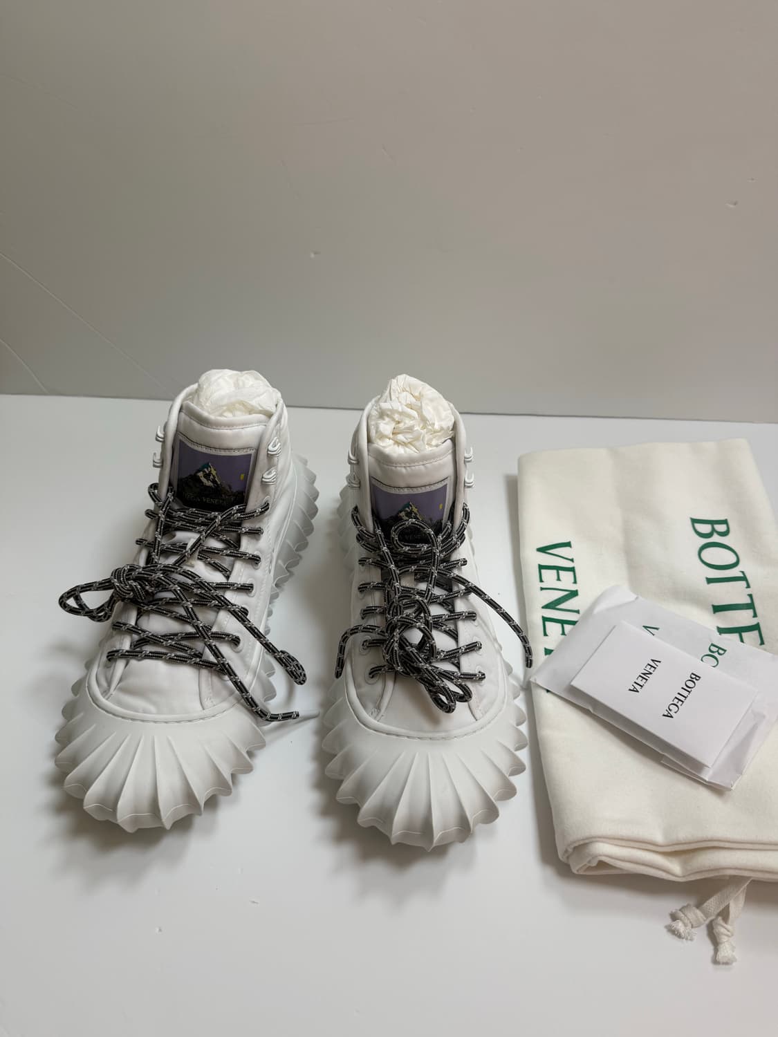 보테가베네타 남성 스니커즈 정품 상품이미지2