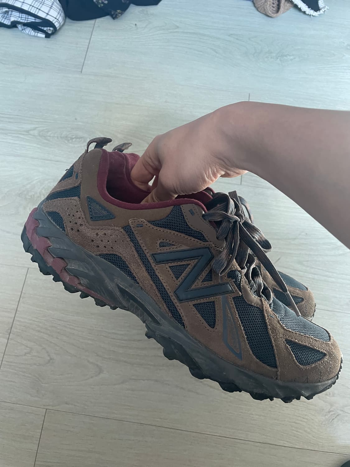 [270] 뉴발란스 ML610T 다크 머쉬룸 상품이미지6