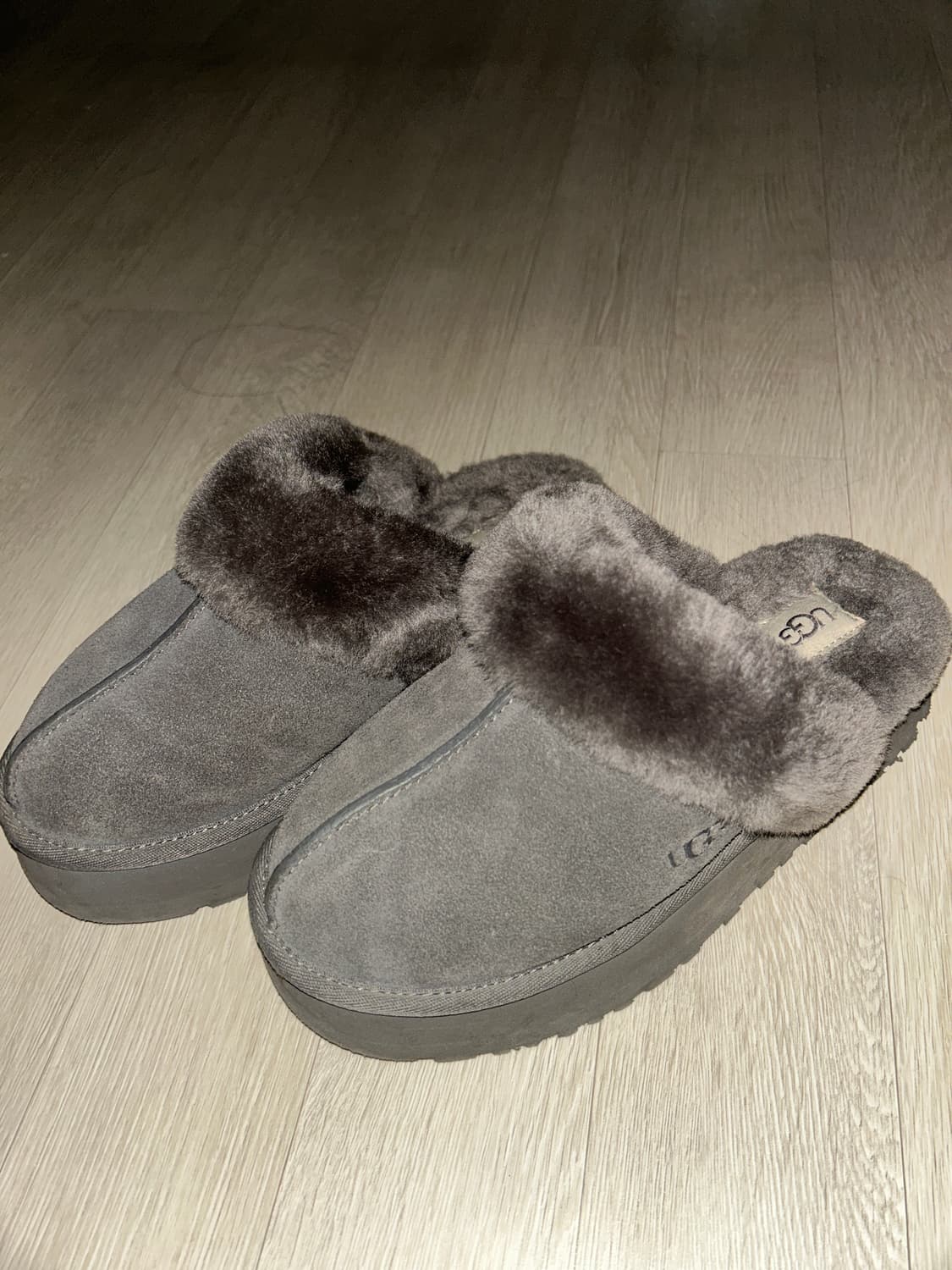 UGG 어그 디스케트 그레이 상품이미지1