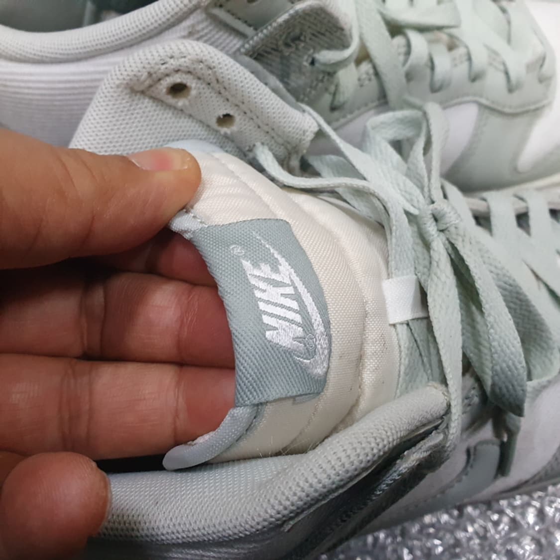 나이키 덩크 하이 레트로 SE 화이트 실버/DV0826-100(270) 상품이미지5