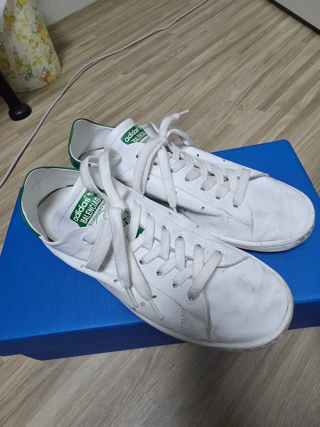 발렌시아가 스탠스미스 42 상품이미지1