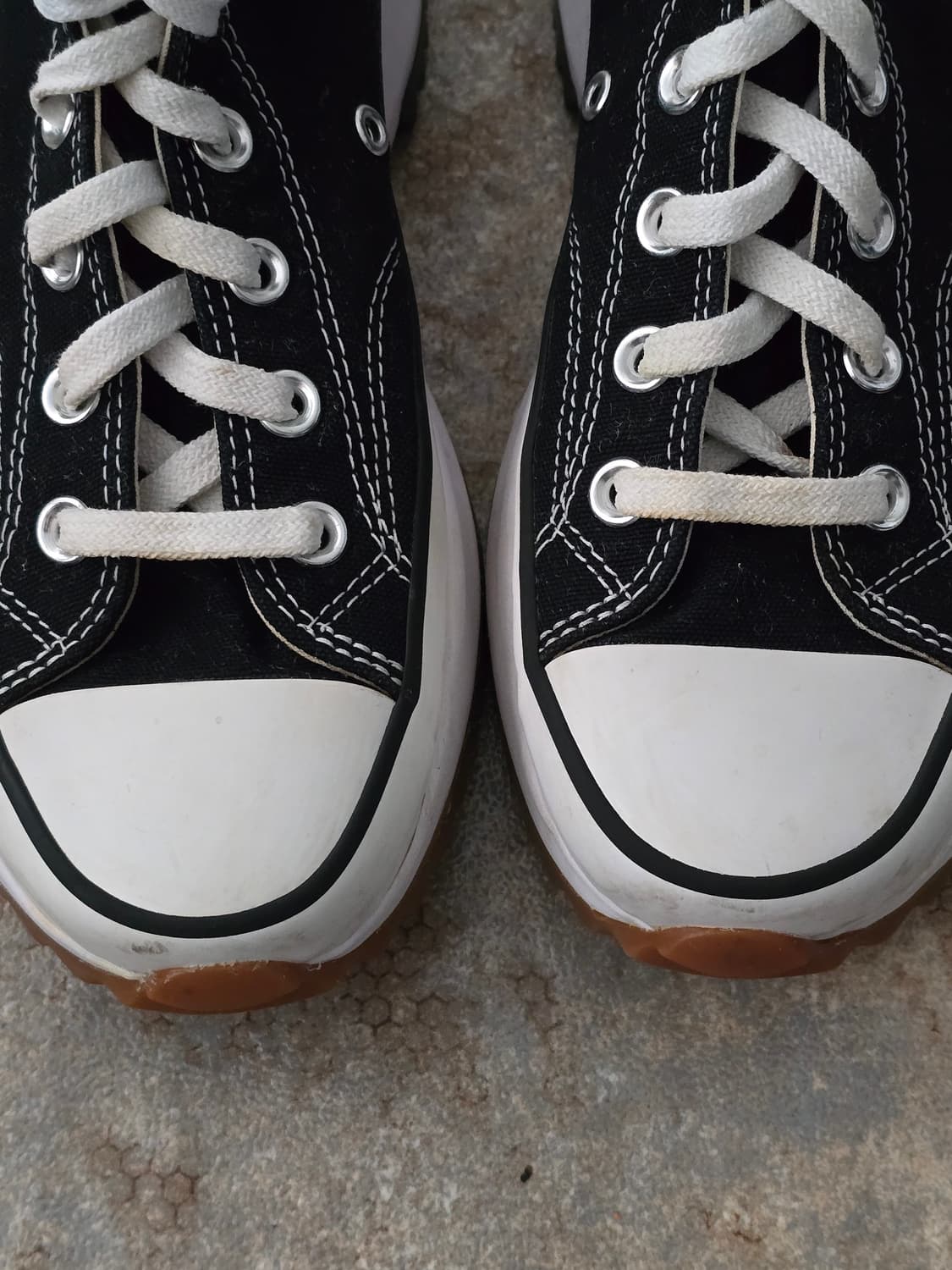 (240)컨버스 런스타 하이크 하이 검흰 상품이미지2