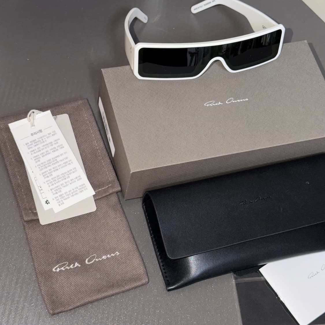 (OS) Rick Owens 릭오웬스 Geth 게스 선글라스 화이트 상품이미지3