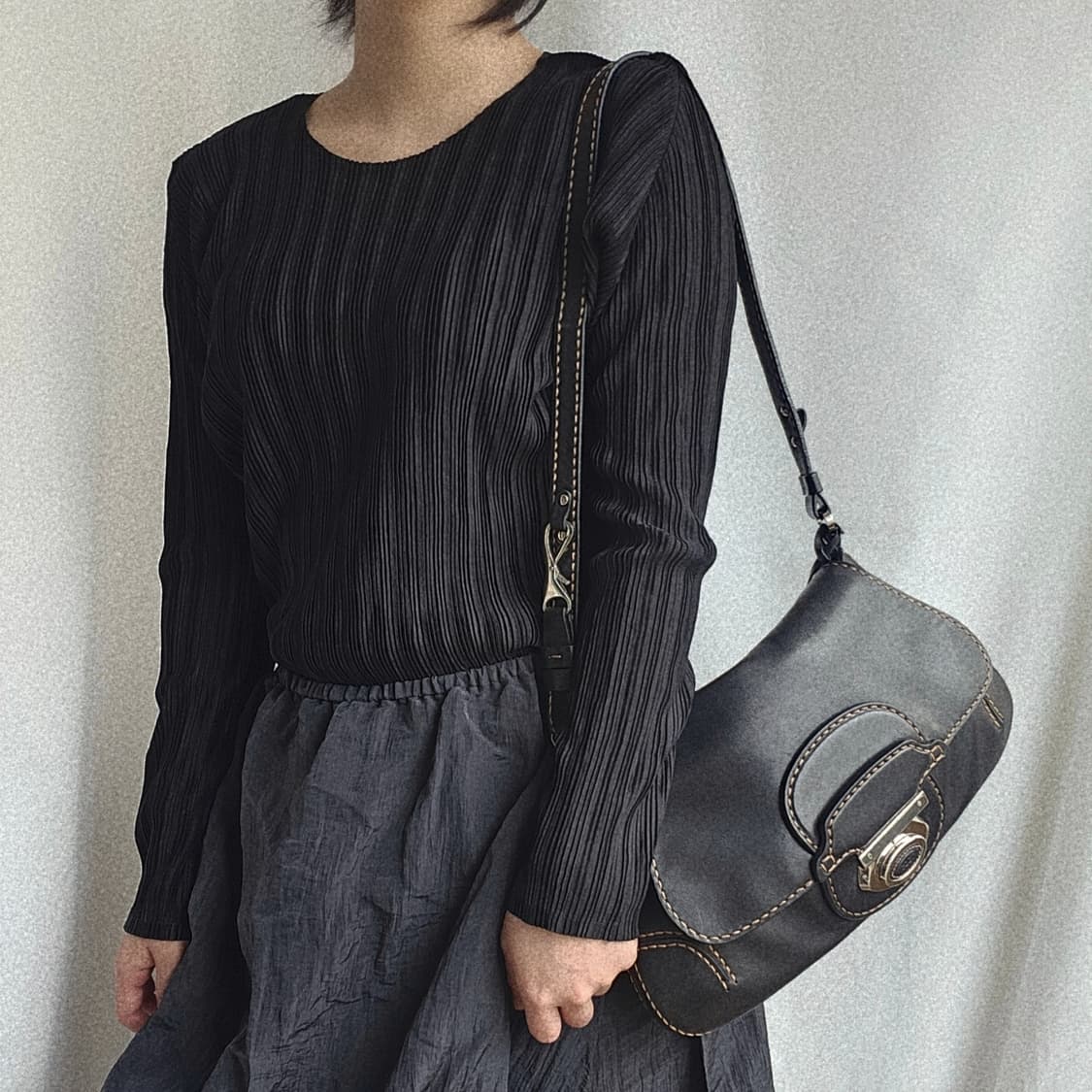 [정품 TOD'S] 토즈 가죽 호보백 숄더백 상품이미지2