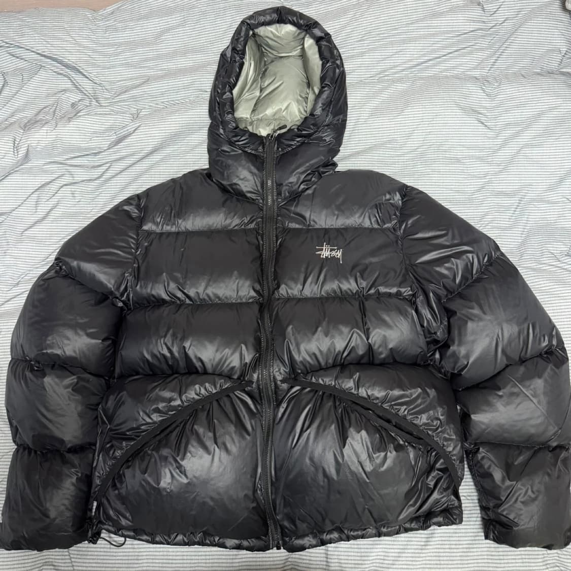 스투시 다운 파카 마이크로 립스탑 팬텀블랙 패딩M 상품이미지1
