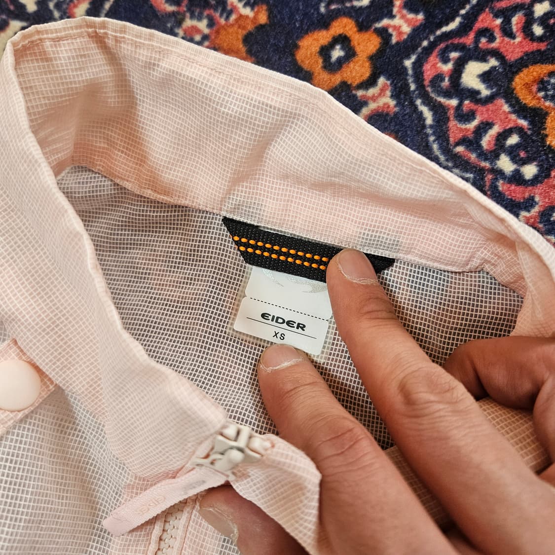 아이더(Eider) 23ss 핑크 허리 스트렙 초경량 바람막이 상품이미지6