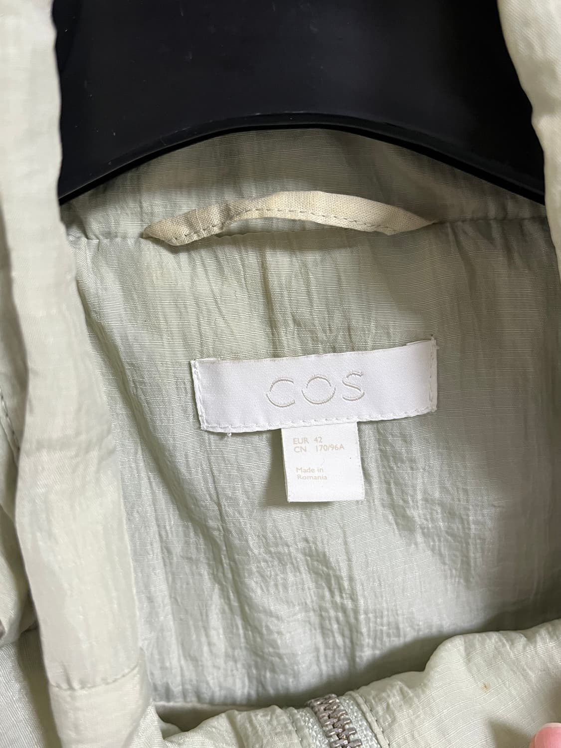 코스 민트 바람막이 42사이즈 상품이미지3