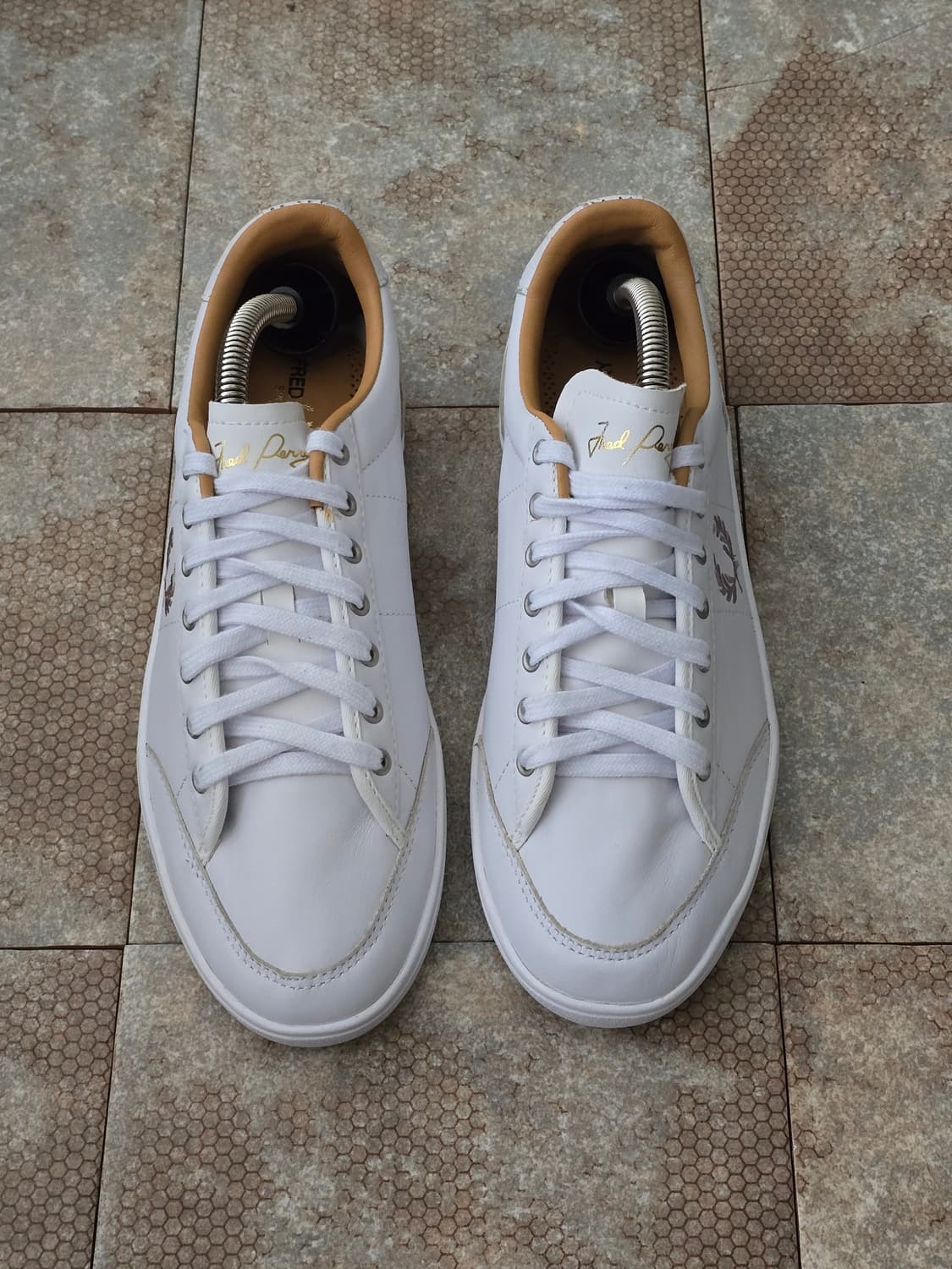 (250)프레드페리 호프만 레더 화이트 상품이미지2