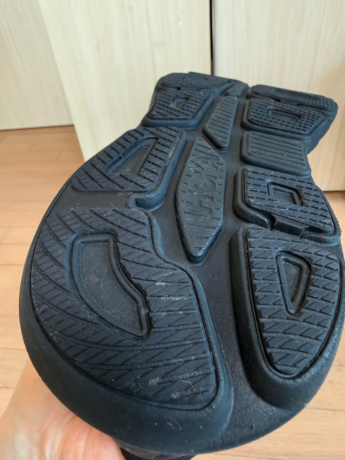 [305] 호카 본디 9 블랙 2E 상품이미지9