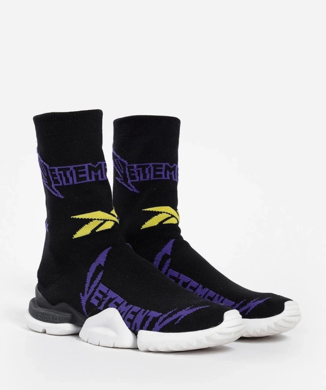 베트멍 X 리복 콜라보 메탈 삭스 러너 스니커즈 상품이미지1