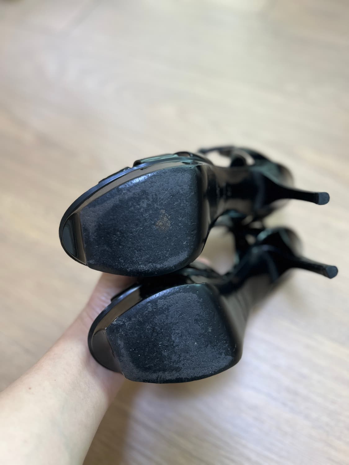 생로랑 트리뷰트 샌들 블랙 페이턴트 37 상품이미지8