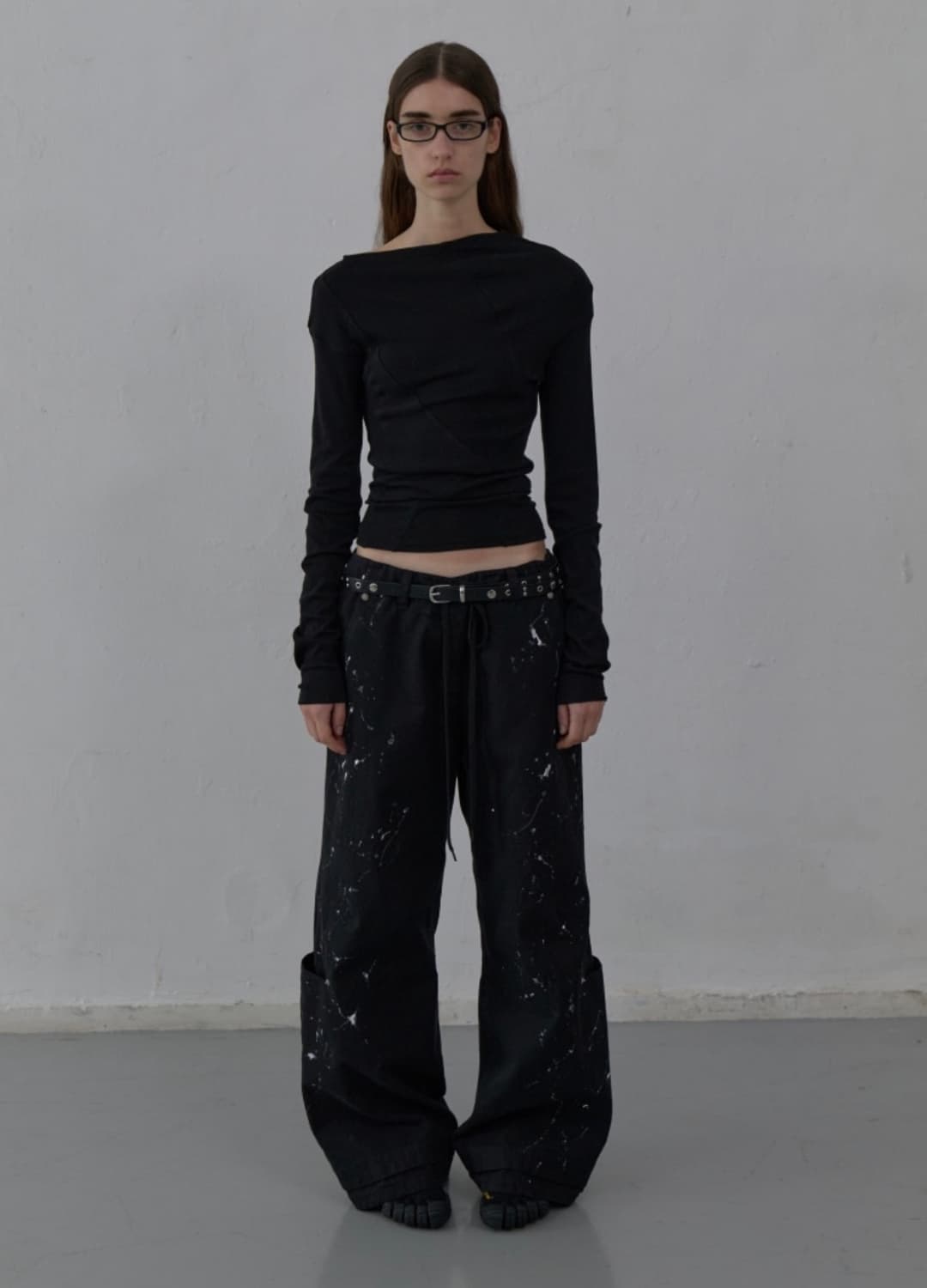 LCDC tm CURVED LONG SLEEVE TOP (BLACK) 상품이미지2