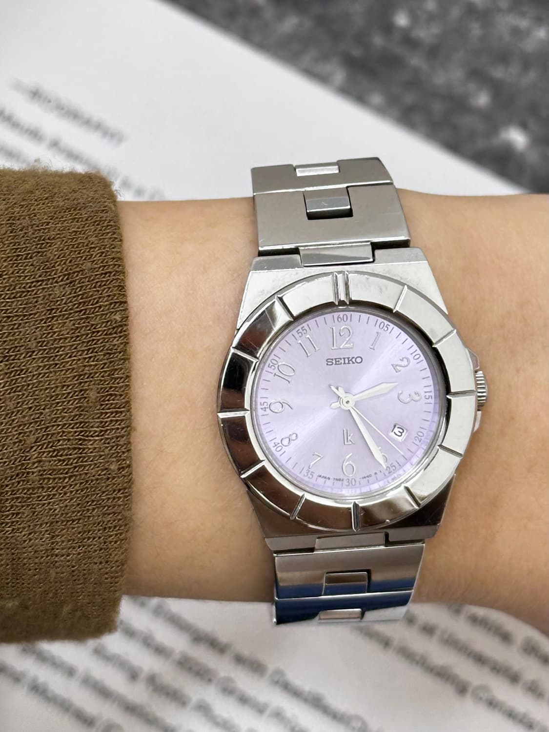 세이코 seiko 루키아 연보라 다이얼 쿼츠 시계(풀박스) 상품이미지10