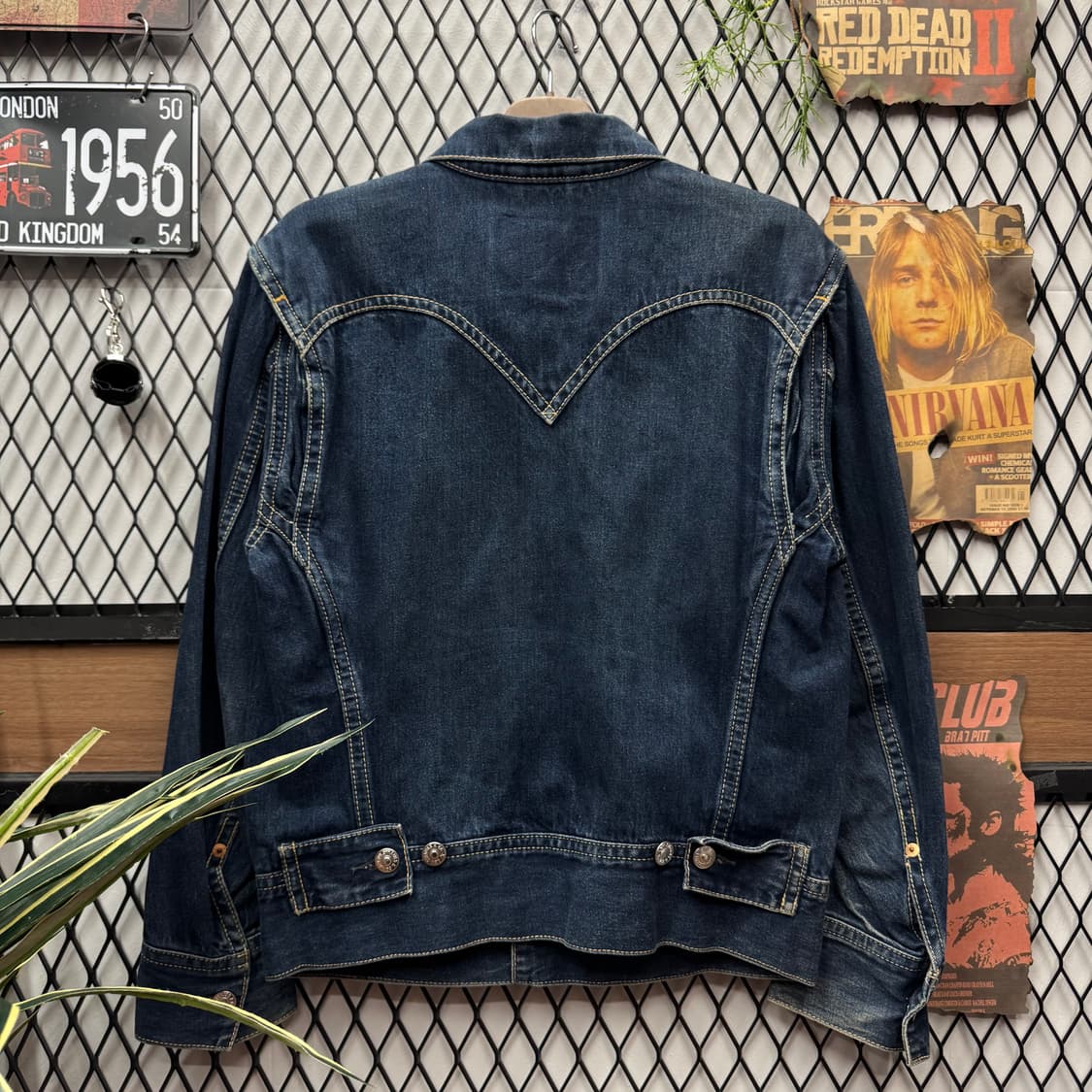 00s 리바이스 데님 트러커 자켓 전면 투포켓 디테일 진청 상품이미지2