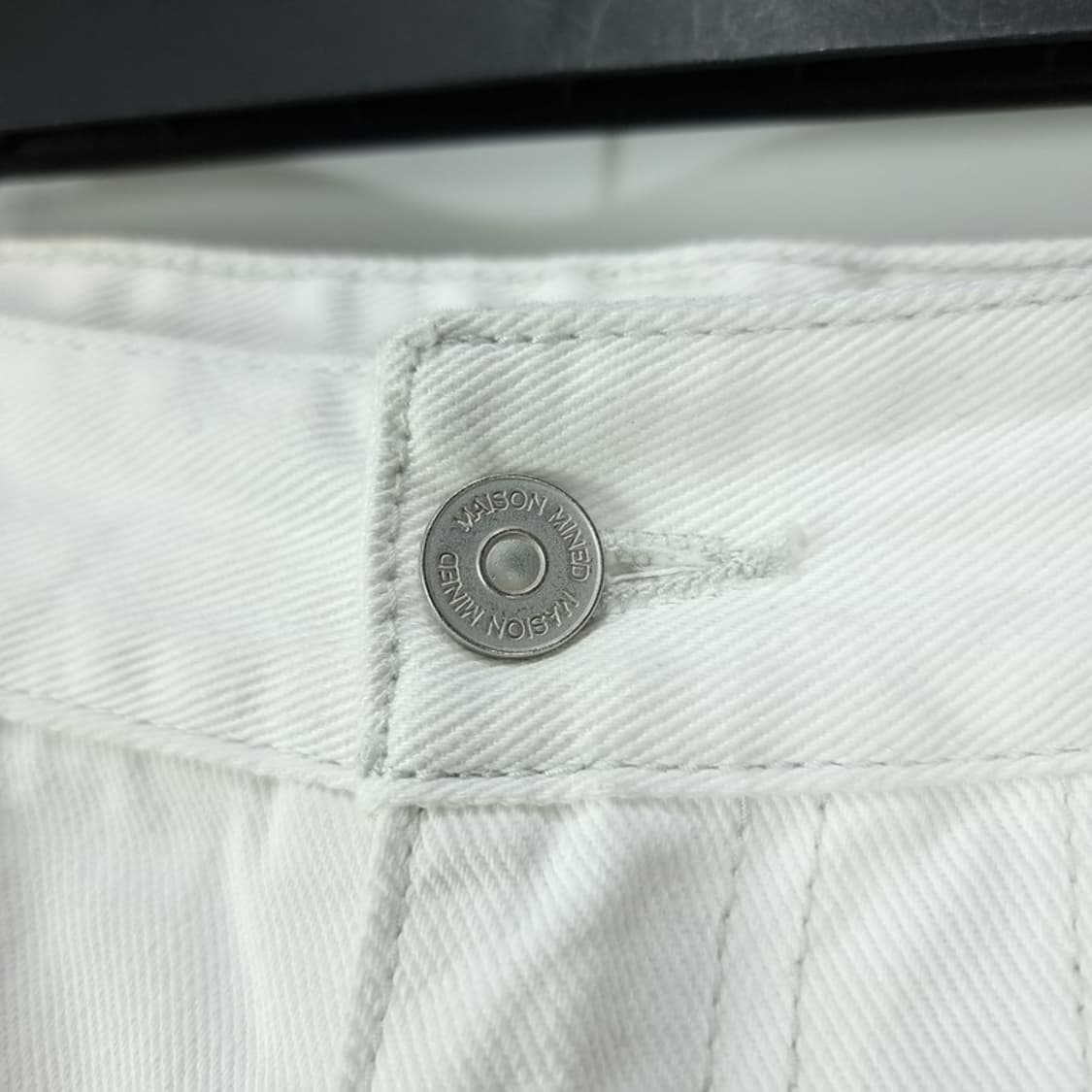 [메종미네드] 헴 버튼 유틸리티 와이드 카고 팬츠 화이트 M20149 상품이미지7