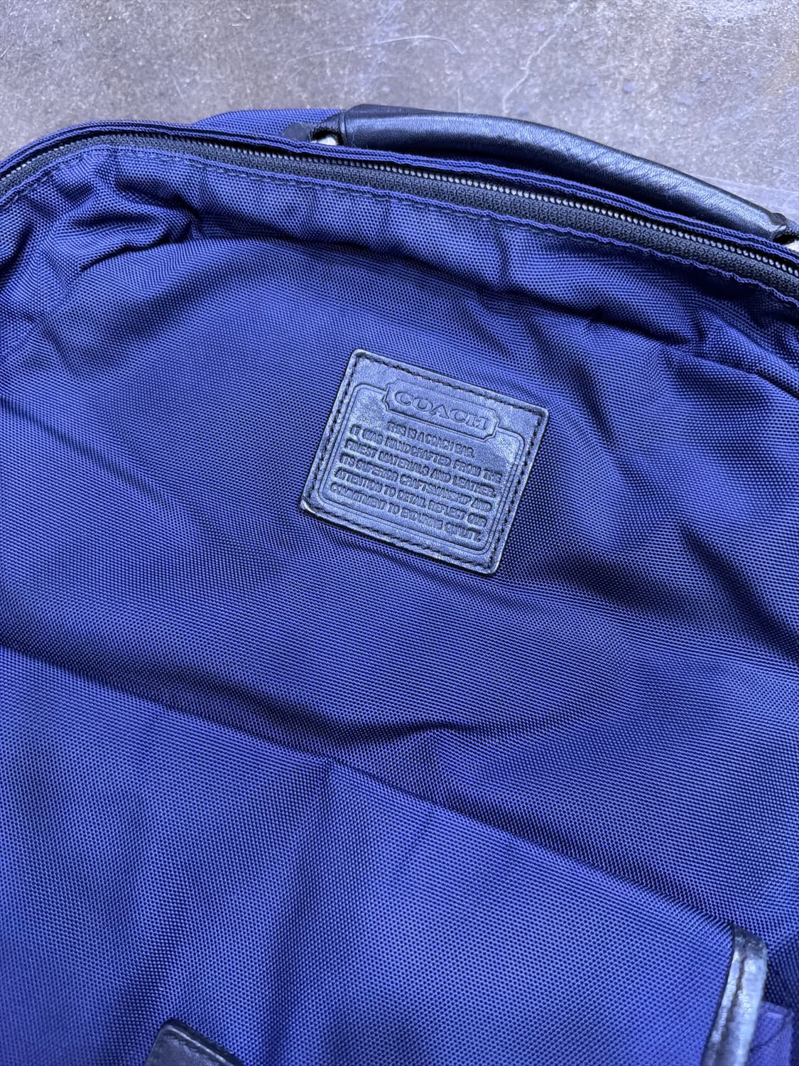 코치 보야지 백팩 네이비 가방 상품이미지3