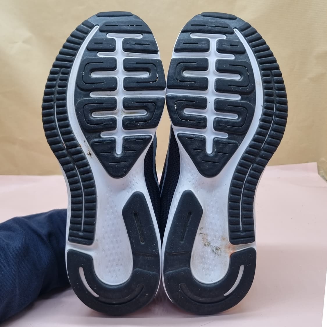 나이키 런올데이2 런닝화 250 상품이미지3