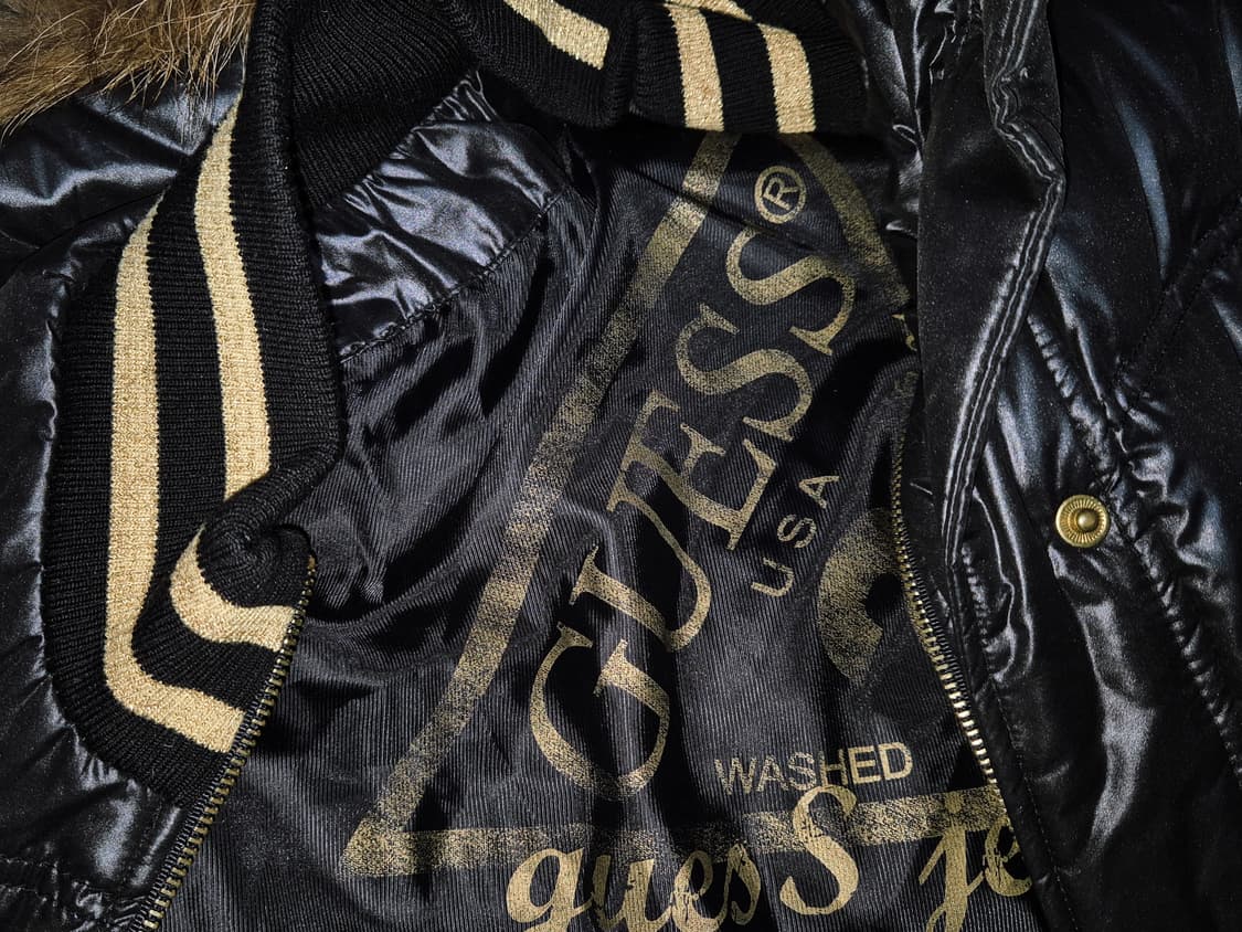 GUESS y2k duck-down Glossy wolf jaw 상품이미지2