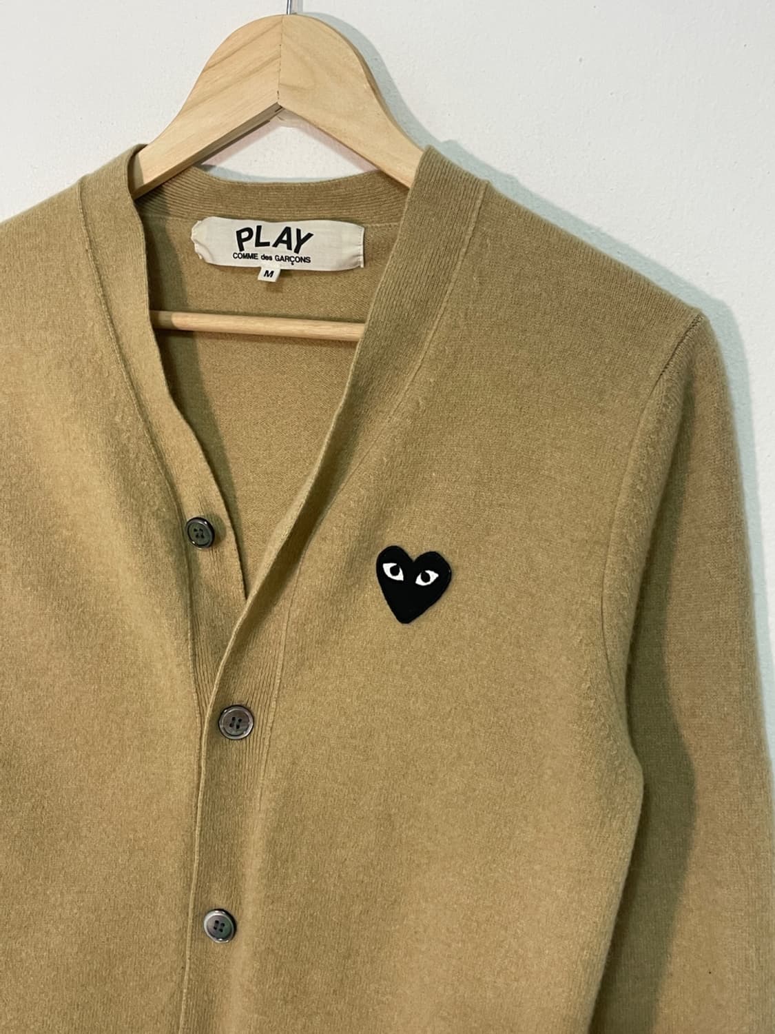 꼼데가르송 샌드베이지 블랙와펜 가디건
 상품이미지4