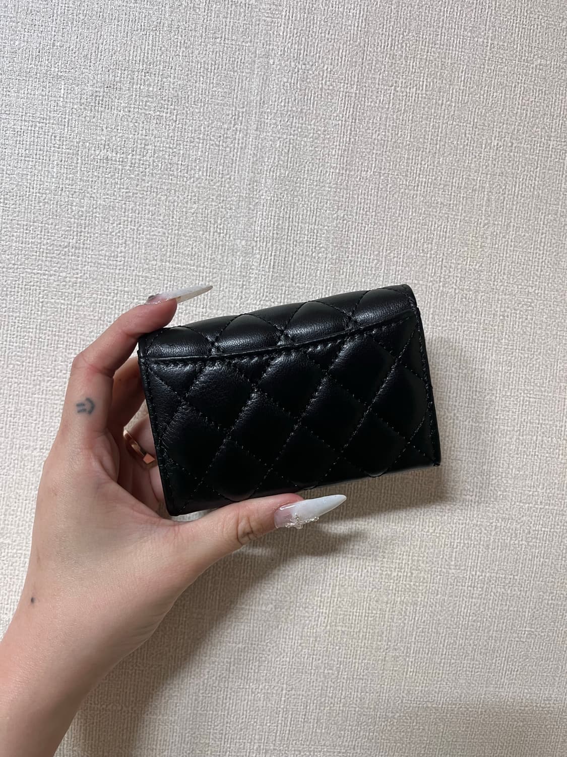 샤넬 퀄팅 카드지갑 금장 상품이미지2