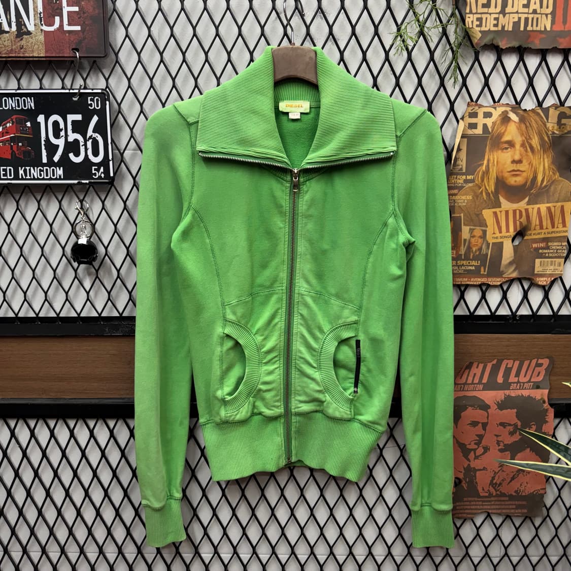 00s 디젤 집업 자켓 후면 빅 로고 프린팅 포인트 그린 상품이미지1