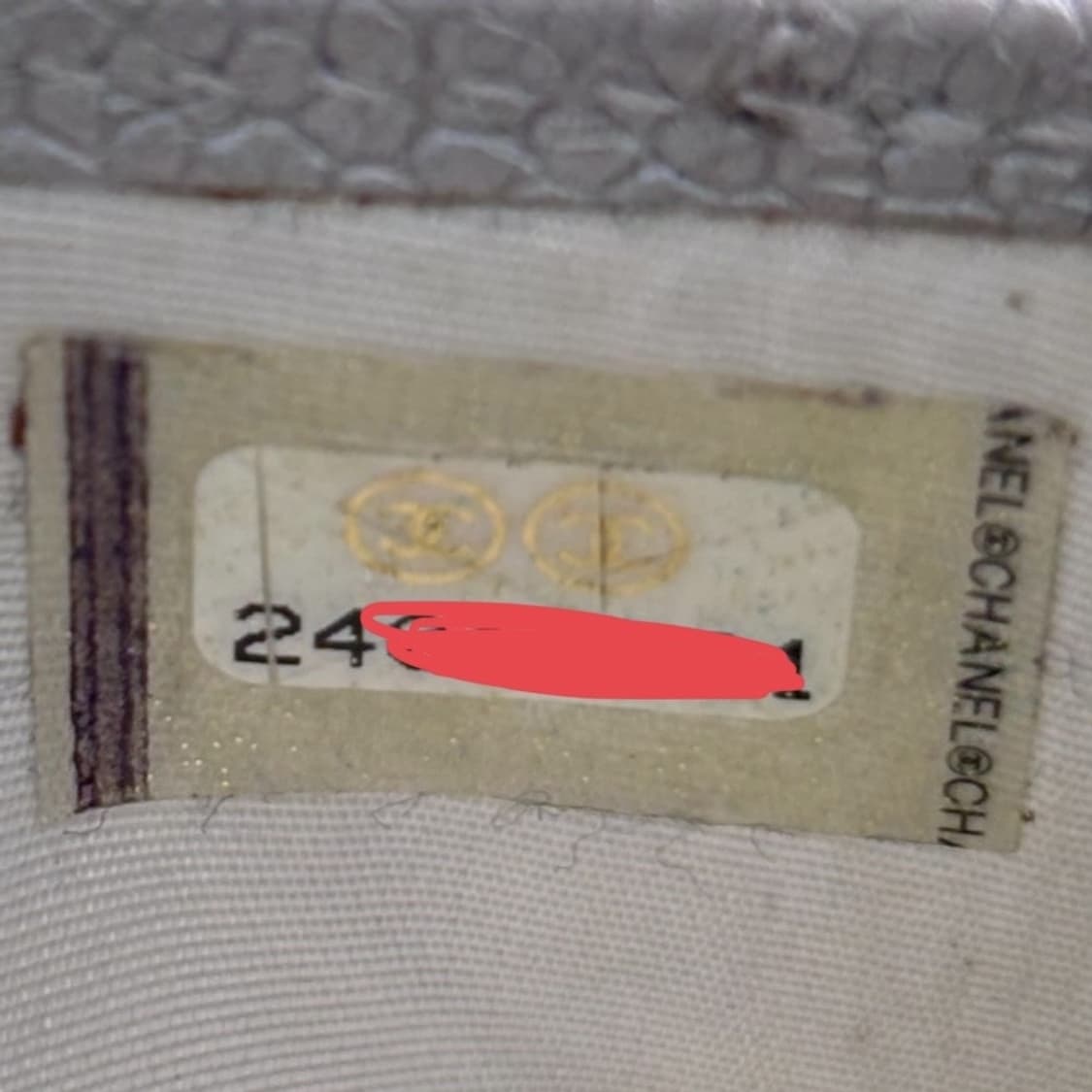 샤넬 클래식 실버 캐비어 카드홀더 카드지갑 카드슬롯 메탈릭실버 상품이미지5